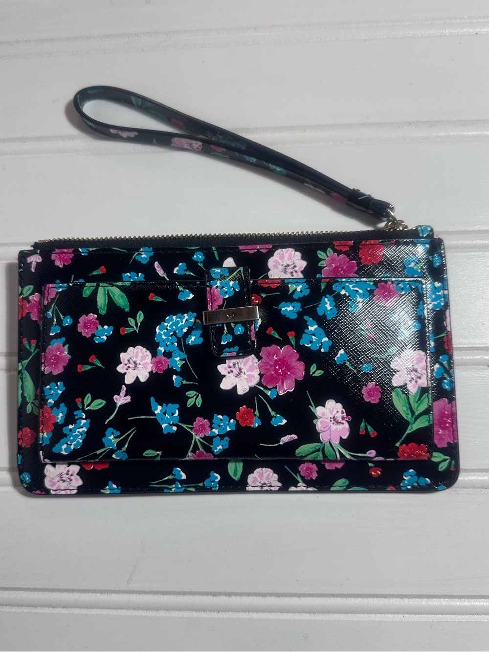 Kate Spade black floral wristlet wallet Saffiano leather
